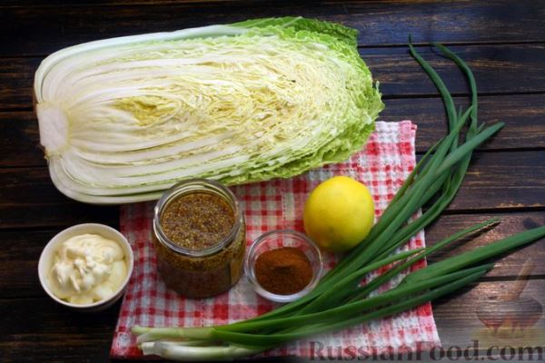 Салат из пекинской капусты и зелёного лука с майонезно-горчичной заправкой