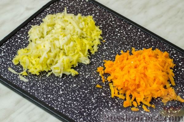 Слоёный салат с красной рыбой, картофелем, морковью и огурцами